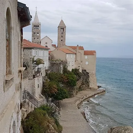 Apartamento Kurelic Rab Town